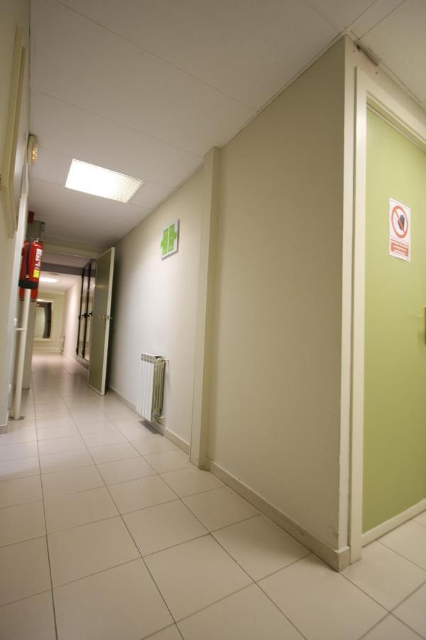 Residencia Universitaria Tagaste Barcelona Exterior foto
