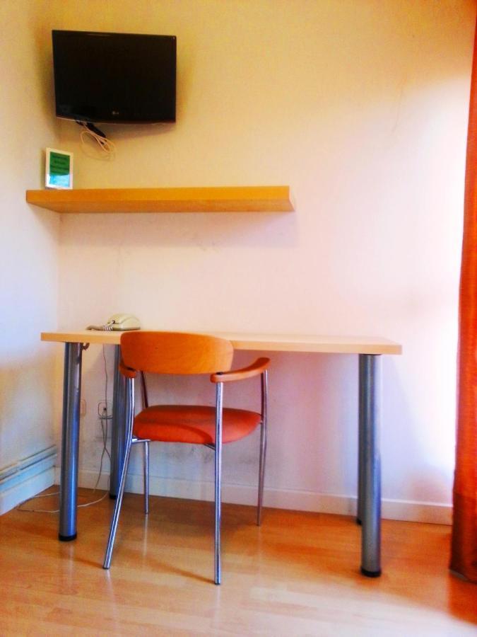 Residencia Universitaria Tagaste Barcelona Cameră foto