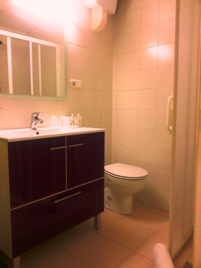 Residencia Universitaria Tagaste Barcelona Cameră foto