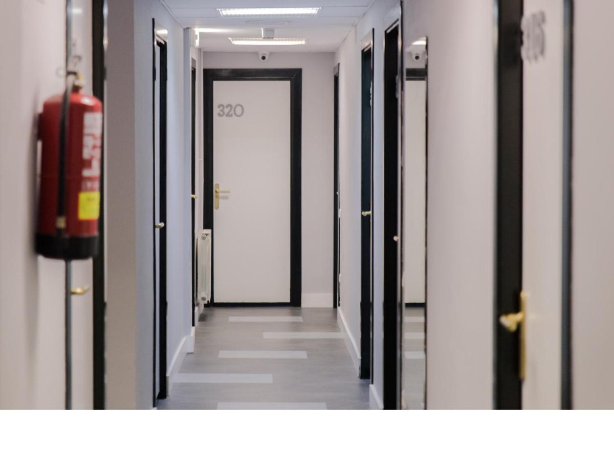 Residencia Universitaria Tagaste Barcelona Cameră foto